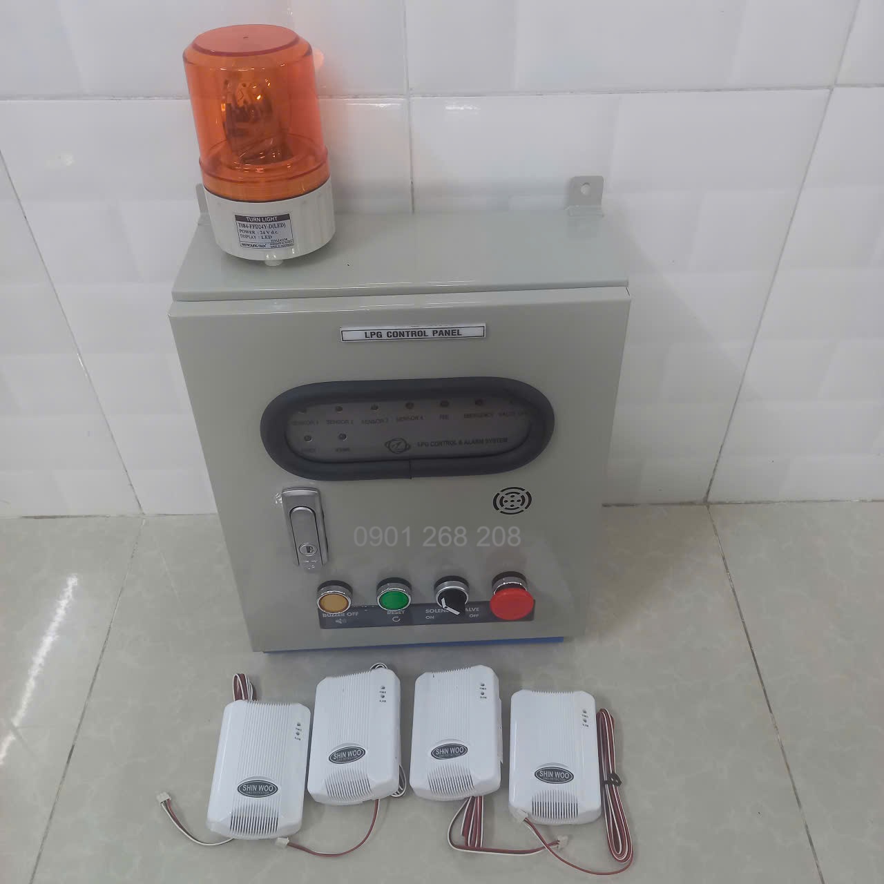 TỦ BÁO RÒ GAS 4 KÊNH ĐẦU DÒ ND112 SHINWOO